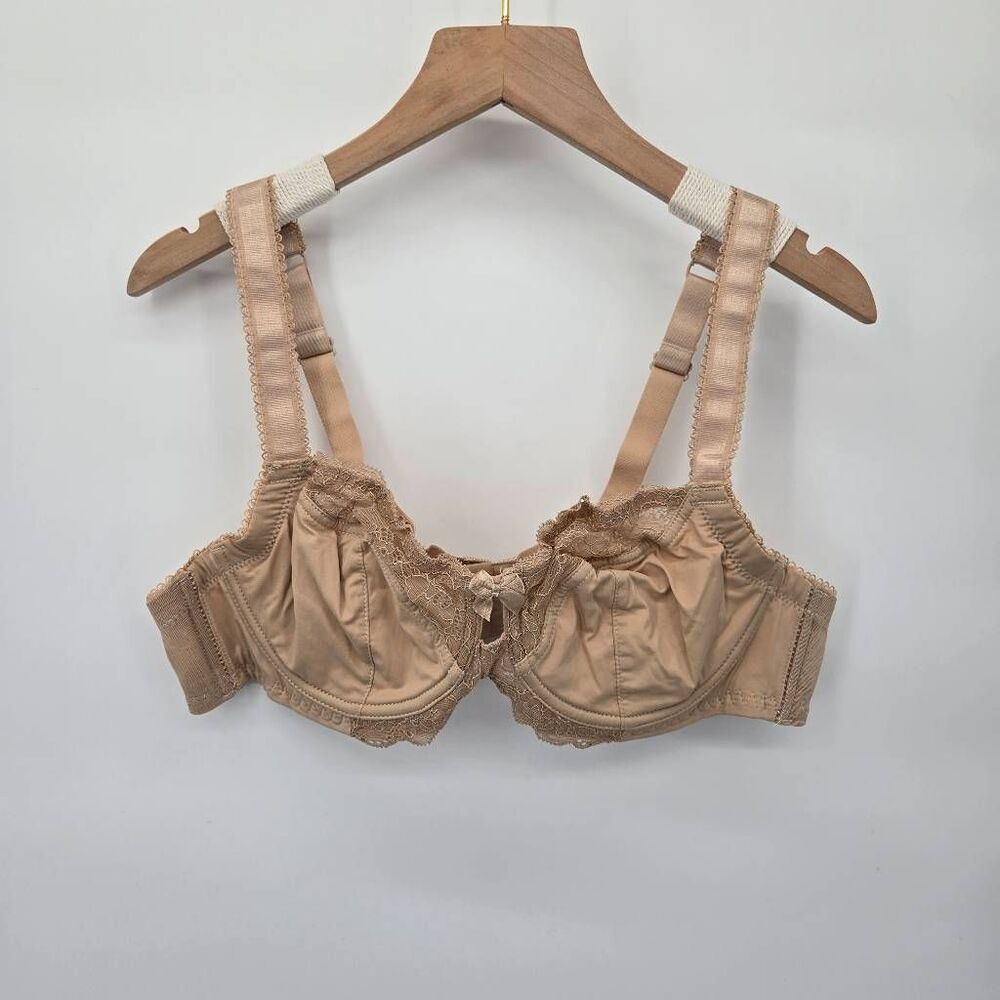 Amoureuse Bra Size 38B Nude Lace Underwire